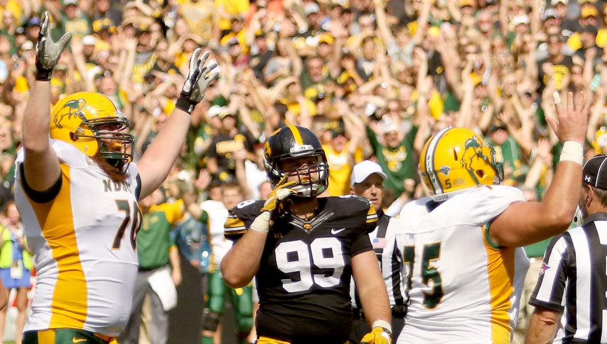 5 Questions with Barry Grandgenett: Hawkeye Football Edition